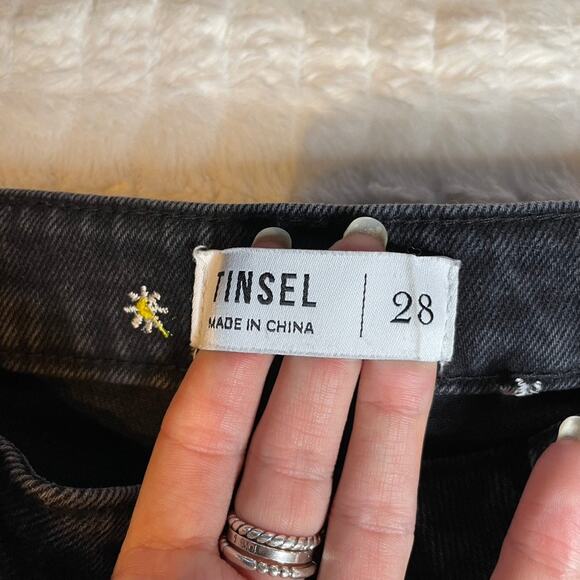 TINSEL Daisy Washed Black Floral Distressed Ripped‎ Knee Jeans High Rise 28 - Picture 4 of 6